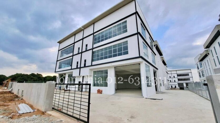 SKUDAI FACTORY FOR SALE