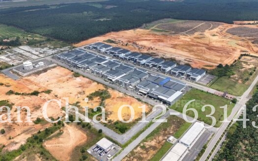 Senai Medium Industry Land 4.13Acres For Sale 士乃工业地 4.13英亩出售